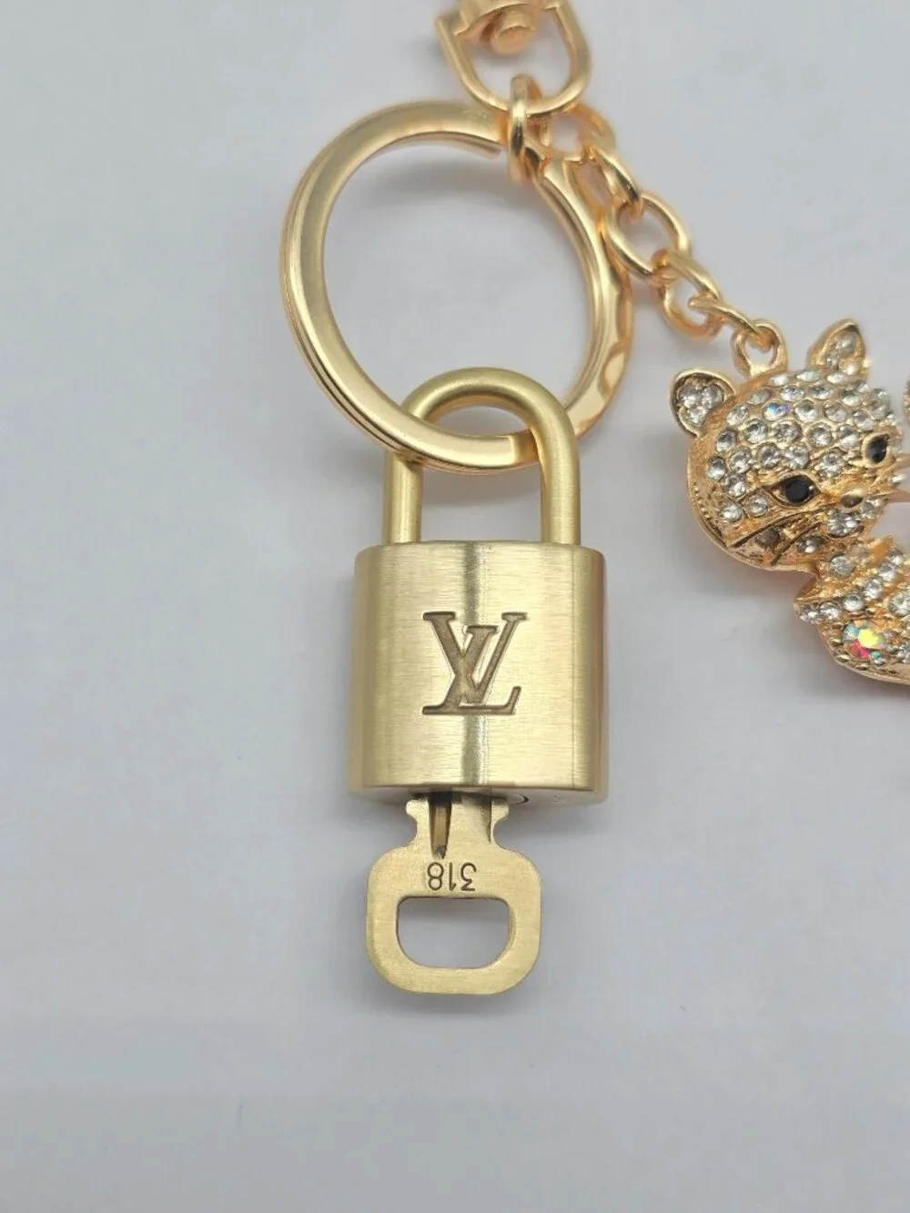 Authentic Louis Vuitton Gold Padlock 🔒 Key Set w/ Unbranded Cat Bag Charm